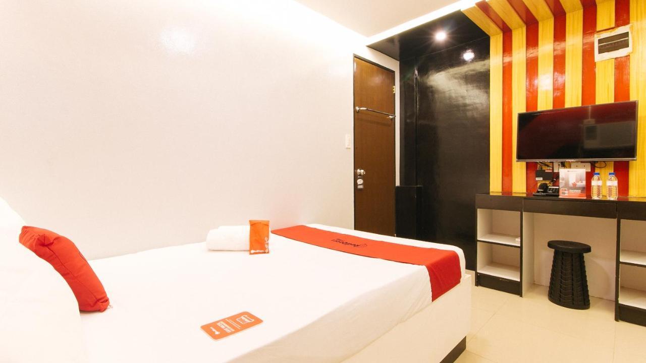 Reddoorz @ Walk Inn Hotel Manila Esterno foto